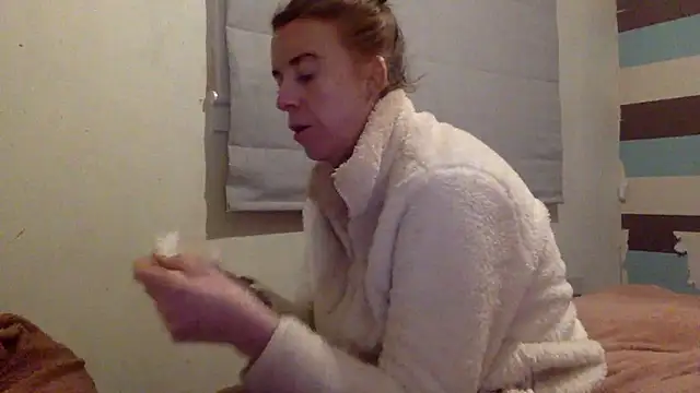 Snapshot of Bellababexox chatting on 05/18/26, 12:51 Bellababexox online show from 05/18/26, 12:51