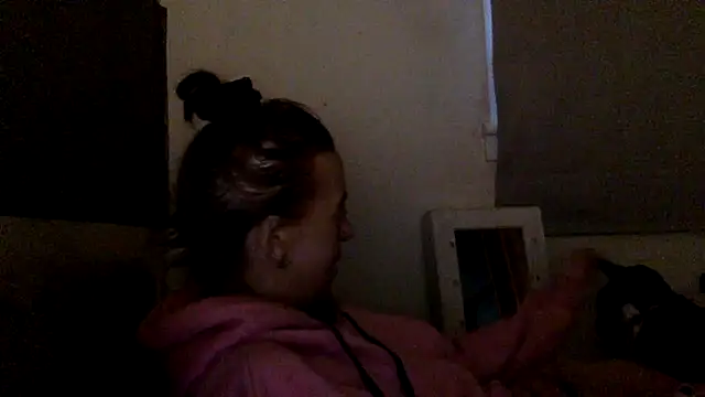 Snapshot of Bellababexox chatting on 05/25/26, 05:46 Bellababexox online show from 05/25/26, 05:46