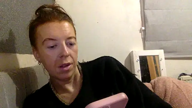 Snapshot of Bellababexox chatting on 05/26/26, 05:58 Bellababexox online show from 05/26/26, 05:58