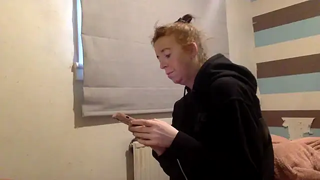 Snapshot of Bellababexox chatting on 05/29/26, 04:49 Bellababexox online show from 05/29/26, 04:49