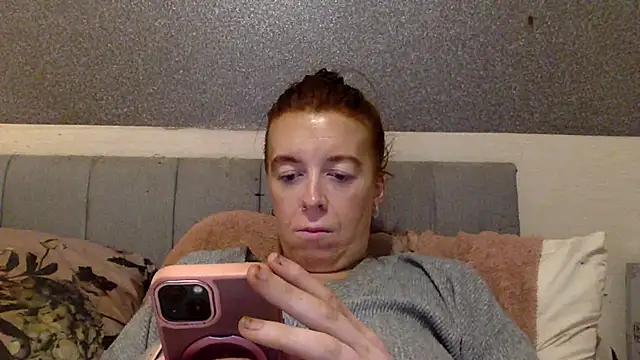 Snapshot of Bellababexox chatting on 05/30/26, 04:53 Bellababexox online show from 05/30/26, 04:53
