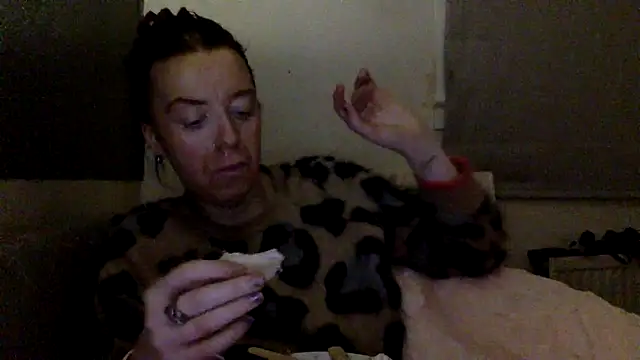 Bellababexox online show from 07/04/26, 04:51