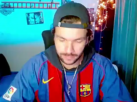 cortelioni massimo  online show from 12/23/25, 01:03