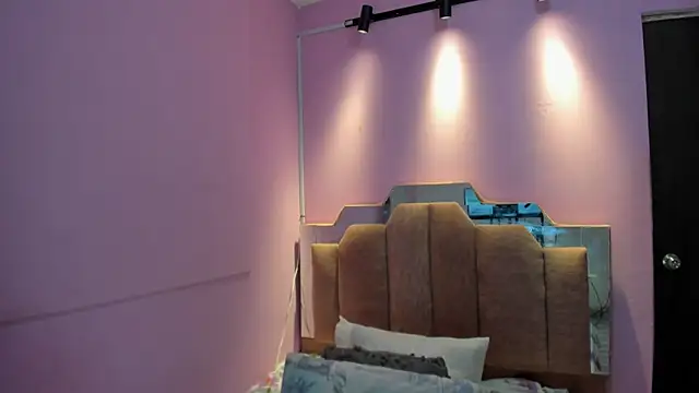 AndreaSweet2 online show from 02/25/26, 07:56