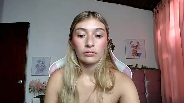 SophiaaLee online show from 03/07/26, 10:40