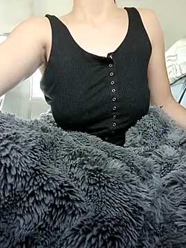 snohunny online show from 02/24/26, 05:22