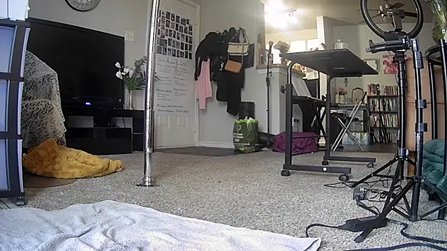 Goddessbriannaaa online show from 03/10/26, 04:56