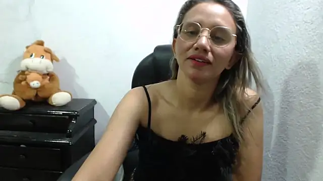 StarletTays online show from 03/17/26, 07:12