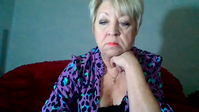 DianaQDream online show from 05/14/26, 07:04