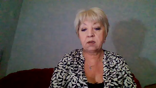 DianaQDream online show from 06/06/26, 02:27