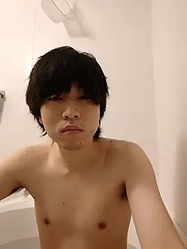 Snapshot of tanaka113 chatting on 01/14/26, 05:29 tanaka113 online show from 01/14/26, 05:29