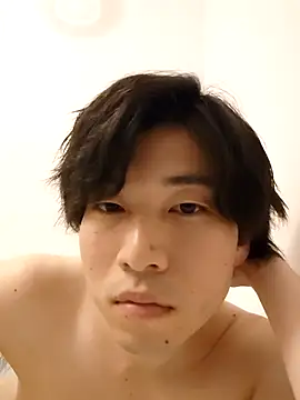 Snapshot of tanaka113 chatting on 02/14/26, 03:09 tanaka113 online show from 02/14/26, 03:09