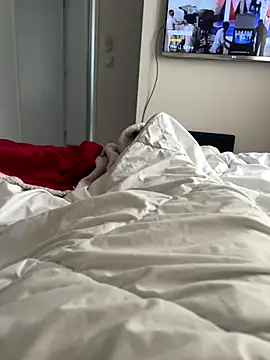 LesAmantsAE2 online show from 10/16/25, 06:47