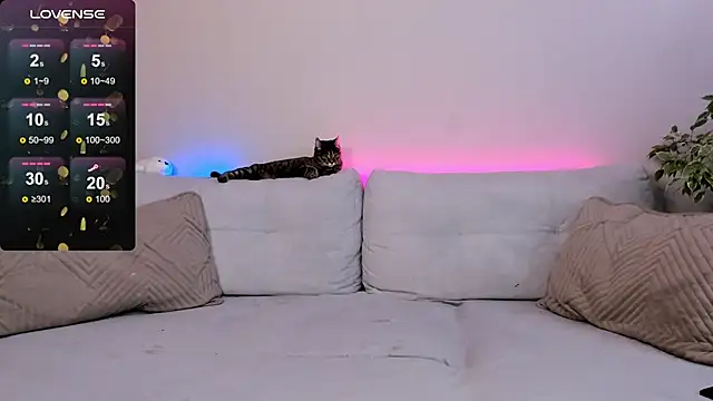 salmaesco online show from 09/15/25, 02:00