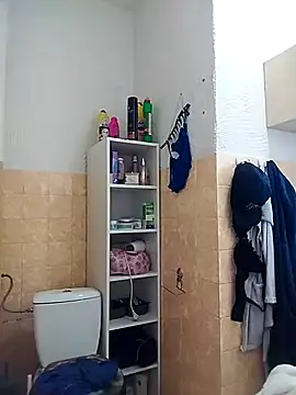 Snapshot of Fredry111 chatting on 09/26/25, 09:02 Fredry111 online show from 09/26/25, 09:02