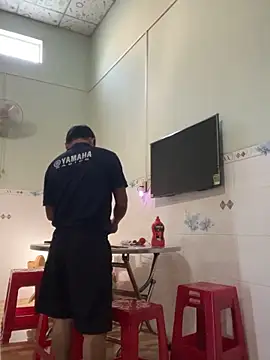 hotboy2x online show from 03/18/26, 12:58