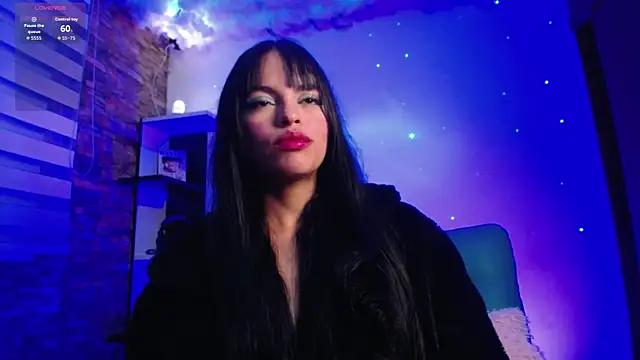 sharlott essence online show from 10/02/25, 12:17