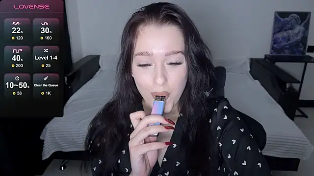 Snapshot of Sunshine_J chatting on 11/20/25, 05:34 Sunshine J online show from 11/20/25, 05:34