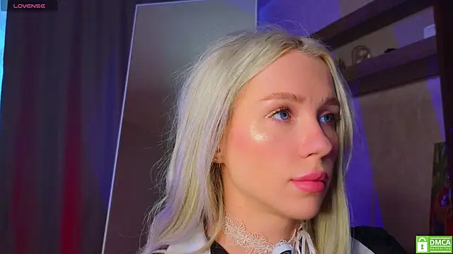 KittenFang online show from 04/05/26, 10:45