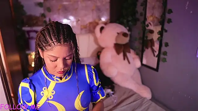 hannachris- online show from 04/15/26, 12:17