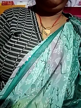 Snapshot of Aruhi_hot chatting on 10/21/25, 05:13 Aruhi hot online show from 10/21/25, 05:13