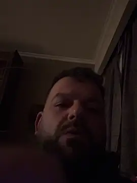 jerrebaker online show from 10/20/25, 04:02