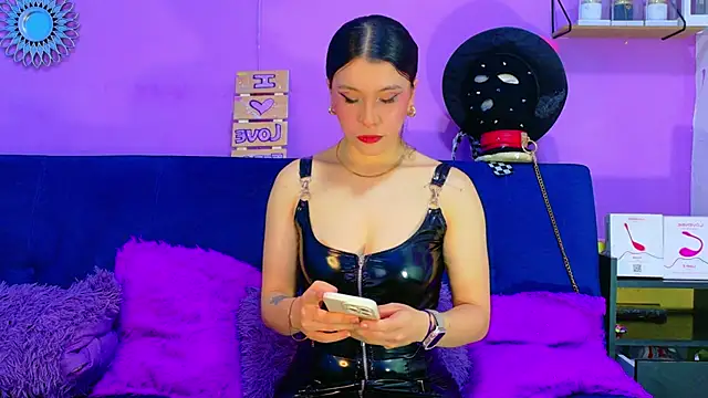 CristalRose online show from 04/03/26, 09:46