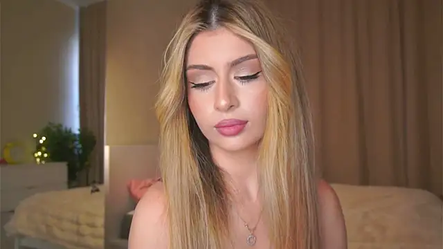 GeorginaHarn online show from 04/05/26, 08:00