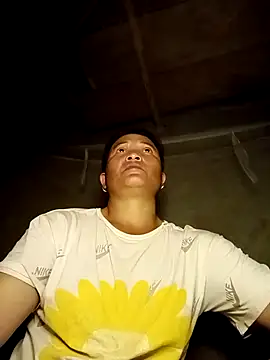 Snapshot of Love-Mama33 chatting on 09/12/25, 12:49 Love-Mama33 online show from 09/12/25, 12:49