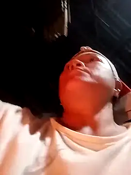 Snapshot of Love-Mama33 chatting on 09/25/25, 11:08 Love-Mama33 online show from 09/25/25, 11:08