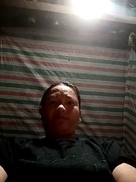 Snapshot of Love-Mama33 chatting on 10/01/25, 01:28 Love-Mama33 online show from 10/01/25, 01:28