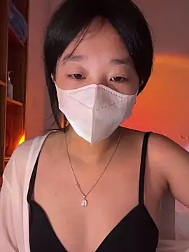 Snapshot of chuppy03 chatting on 09/17/25, 04:41 chuppy03 online show from 09/17/25, 04:41