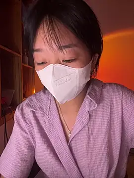 Snapshot of chuppy03 chatting on 09/28/25, 05:18 chuppy03 online show from 09/28/25, 05:18