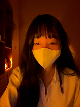 Snapshot of chuppy03 chatting on 12/16/25, 09:03 chuppy03 online show from 12/16/25, 09:03