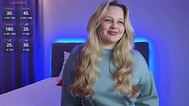 Estella Elwood online show from 10/04/25, 05:44