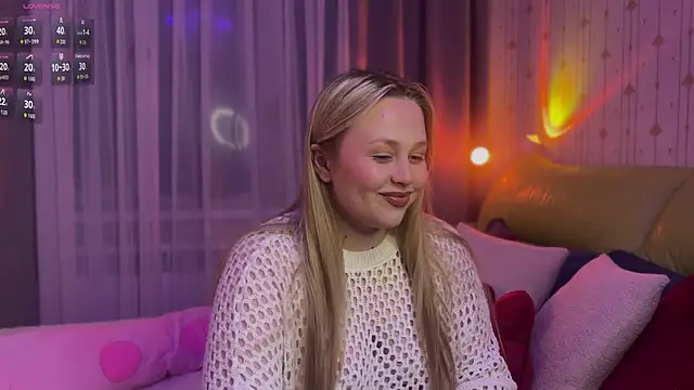 Estella Elwood online show from 03/01/26, 06:21