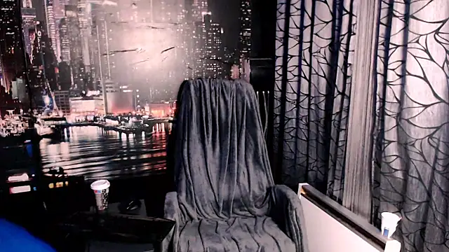 Snapshot of AMOURSWEET2025 chatting on 11/15/25, 06:48 AMOURSWEET2025 online show from 11/15/25, 06:48