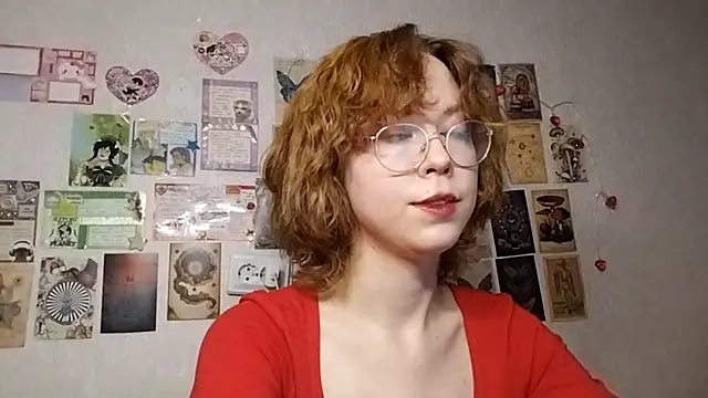 Snapshot of Ieadership chatting on 10/20/25, 01:11 Ieadership online show from 10/20/25, 01:11