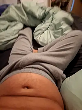 Snapshot of Yoaannn chatting on 09/17/25, 03:46 Yoaannn online show from 09/17/25, 03:46