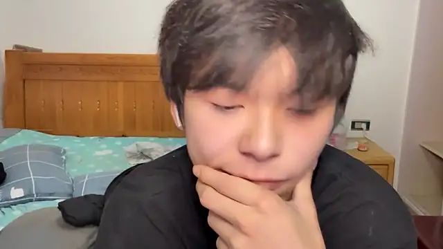 Snapshot of w5206t chatting on 10/26/25, 01:00 w5206t online show from 10/26/25, 01:00