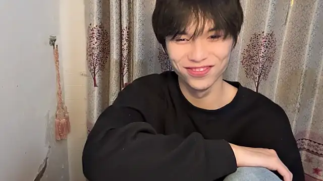 Snapshot of w5206t chatting on 11/08/25, 12:38 w5206t online show from 11/08/25, 12:38