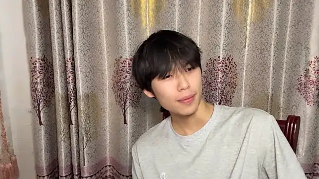 Snapshot of w5206t chatting on 11/10/25, 11:09 w5206t online show from 11/10/25, 11:09