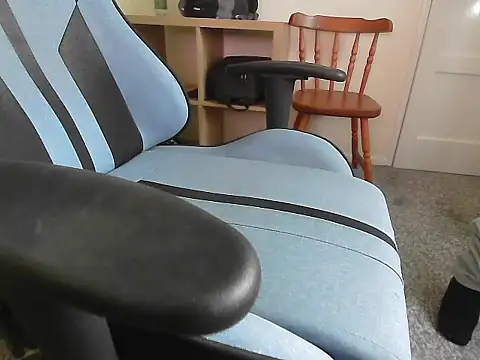 Snapshot of wankywanky chatting on 09/08/25, 02:38 wankywanky online show from 09/08/25, 02:38