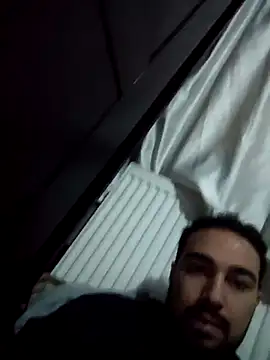 Snapshot of Aliii1657 chatting on 01/07/26, 05:15 Aliii1657 online show from 01/07/26, 05:15