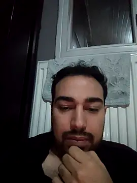 Snapshot of Aliii1657 chatting on 01/17/26, 12:15 Aliii1657 online show from 01/17/26, 12:15