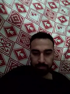 Snapshot of Aliii1657 chatting on 02/19/26, 02:02 Aliii1657 online show from 02/19/26, 02:02