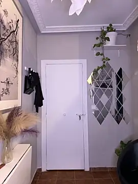 Snapshot of lacattiva chatting on 09/25/25, 05:49 lacattiva online show from 09/25/25, 05:49