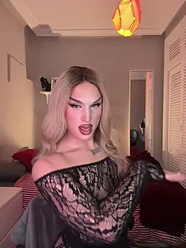 lacattiva online show from 12/21/25, 12:45