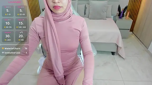 Snapshot of Keisha_jalal chatting on 12/13/25, 07:53 Keisha jalal online show from 12/13/25, 07:53