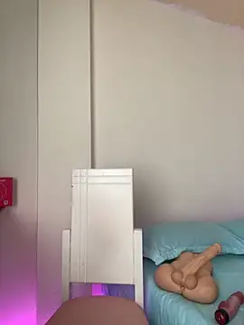 Zara Bel online show from 11/24/25, 06:18